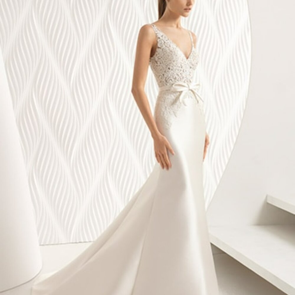 Wedding Dress - Rosa Clara Arte-50% OFF - Size bridal 12 (New with tags)